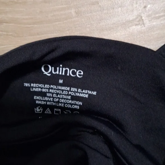 Quince Italian Plunge One-Piece Swimsuit Black M NWT - Picture 4 of 5